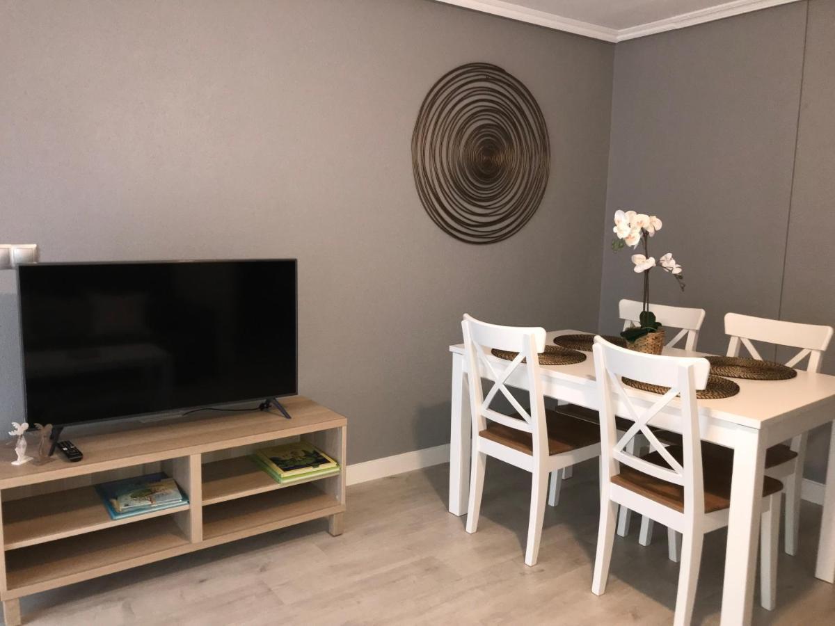 Apartamento Estiviellas, Pirineo جاكا المظهر الخارجي الصورة